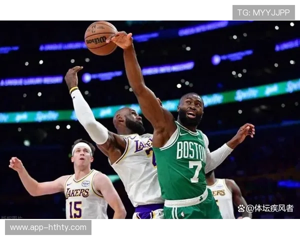 NBA常规赛:湖人主场89-111惨败凯尔特人,詹姆斯生涯总得分突破43000分 NBA常规赛:湖人主场89-111惨败凯尔特人,詹姆斯生涯总得分突破43000分